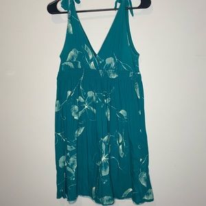 American Eagle teal, floral, tie strap, v neck dress